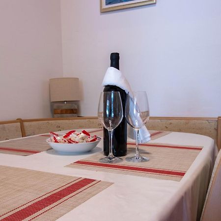 Apartman Ivan Drniš Exterior foto